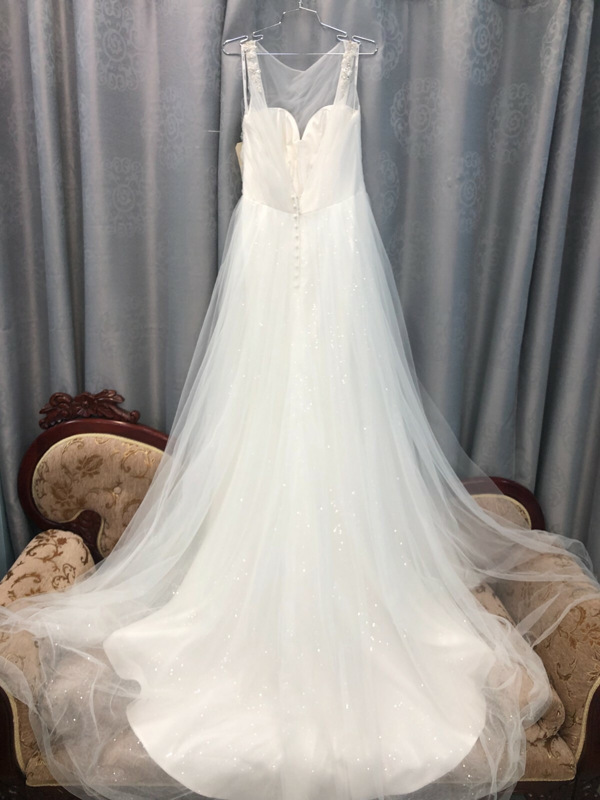 Essense of Australia, New Ivory Wedding Dress Sz 8, GLITTER TULLE , Reg $2099