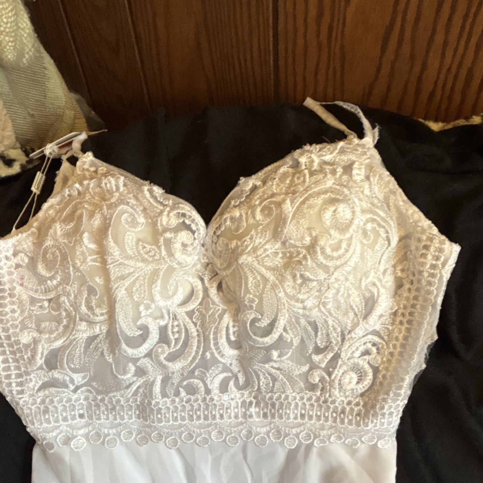 JJ’s House White Lace Sleeveless Sweetheart A-Line Full-Length Wedding Dress