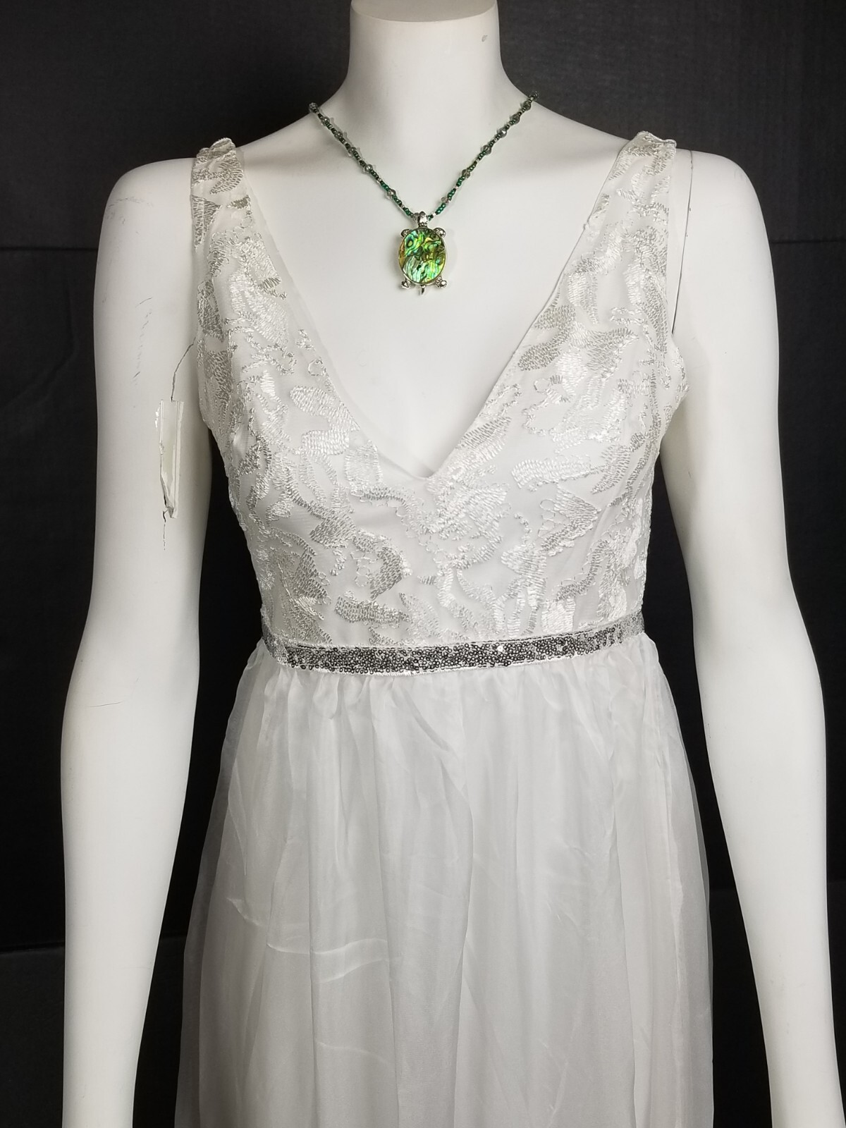 Unbranded Women’s Formal /Wedding White Delicate Lace Long Lined Maxi Dress Sz S