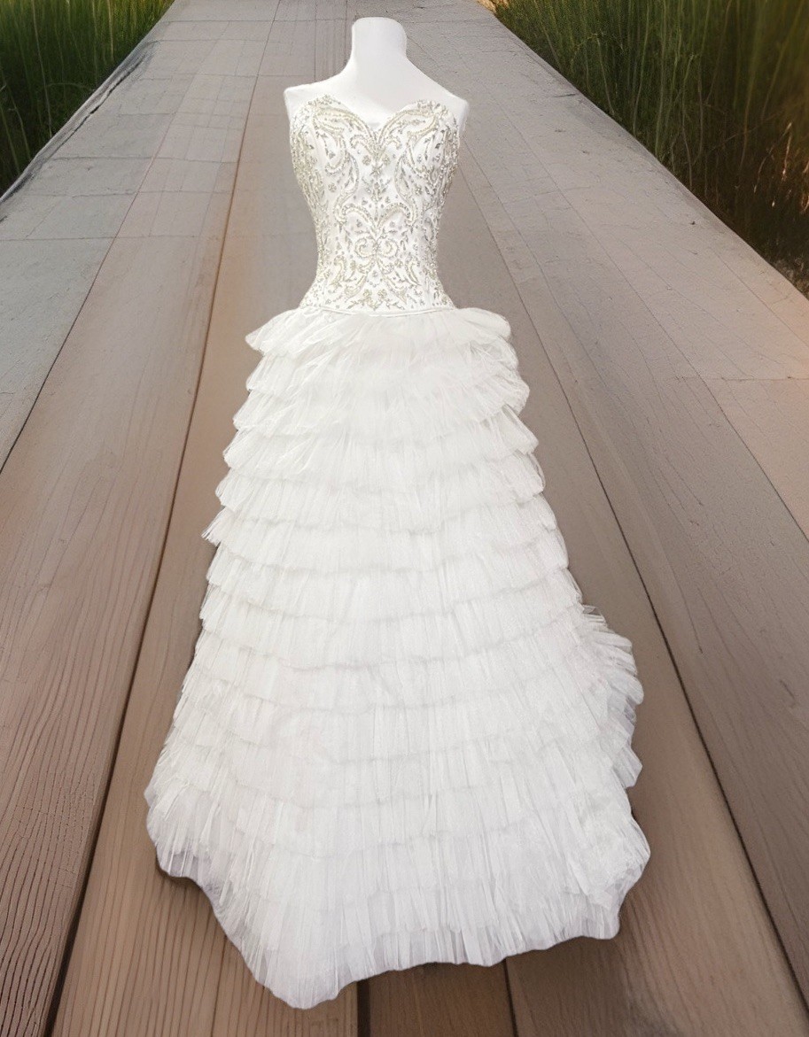 Moonlight Sz 8 White Strapless Beaded Bodice Tiered Layered Tulle Wedding Dress