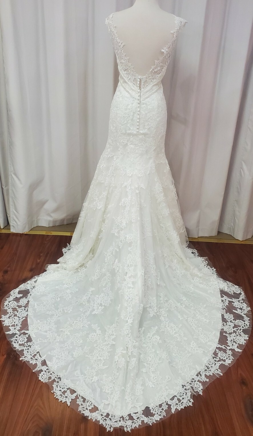 Mary’s Bridal Wedding Dress C7997 Mermaid Fit Flare Queen Anne Off Shoulder Lace