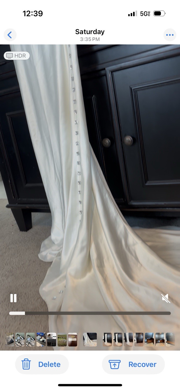 Ivory Bridal Gown Size 4 Crystal Buttons Wedding Dress