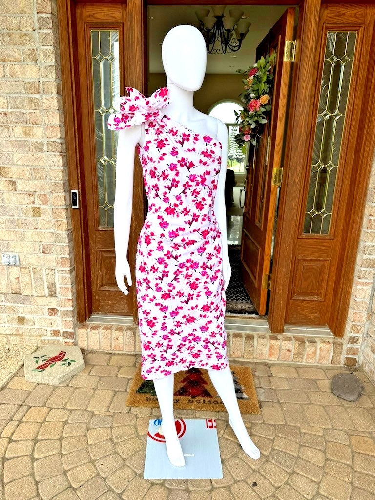 Chiara Boni La Petite Robe One Shoulder Floral Size 8 White Pink Midi Cocktail