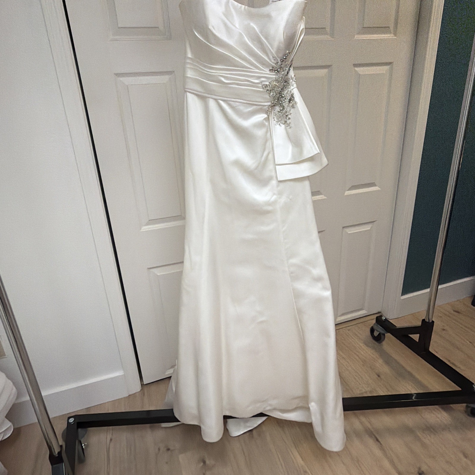 Vintage Casa Blanca Size 10 Strapless Wedding Dress