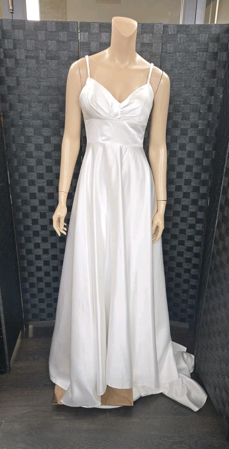 Unbranded White Satin A-Line Wedding dress gown formal size 4