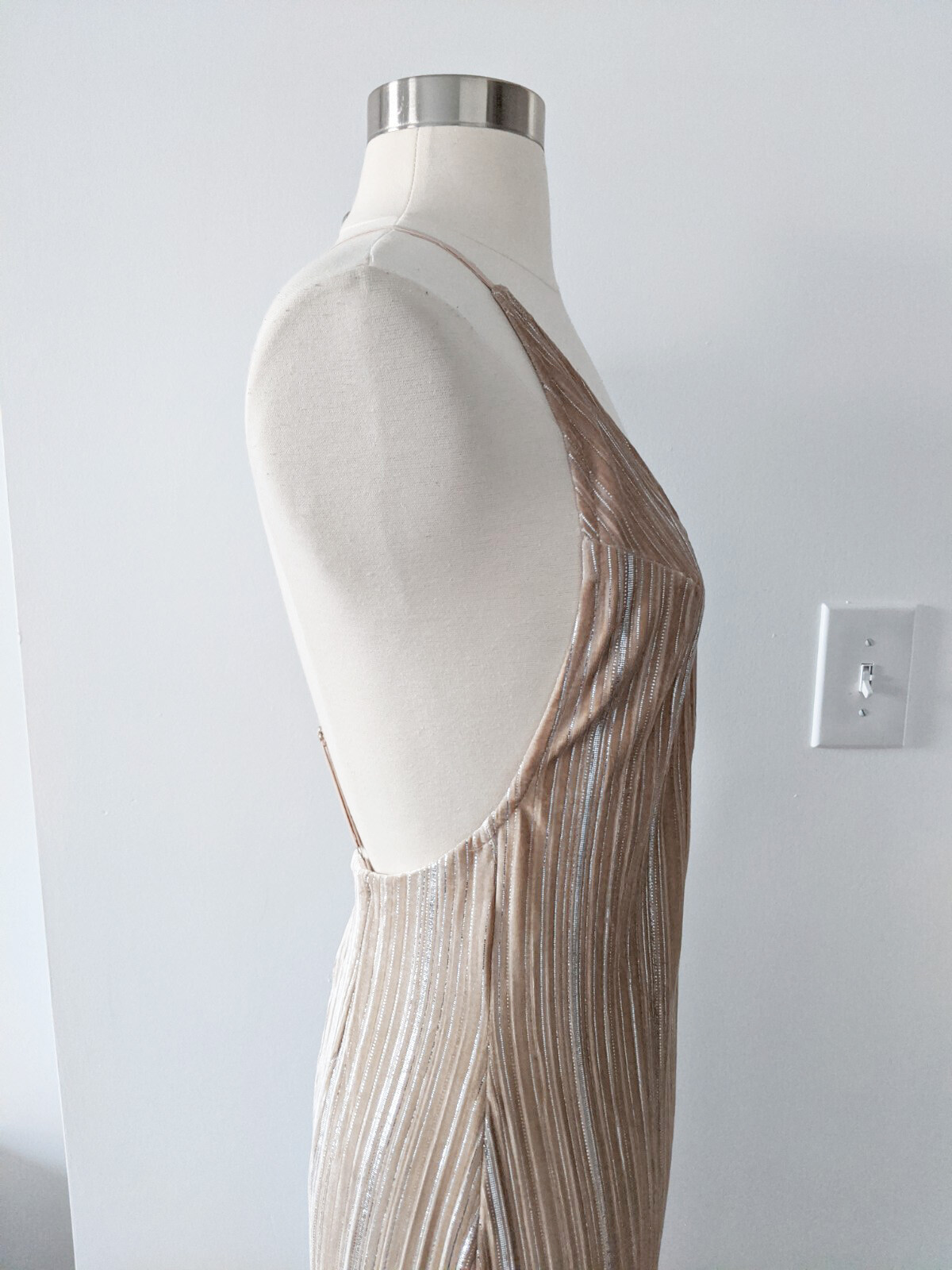 Bridal Formal Wedding Sexy Sleeveless Champagne Maxi Dress Gown Women’s MEDIUM