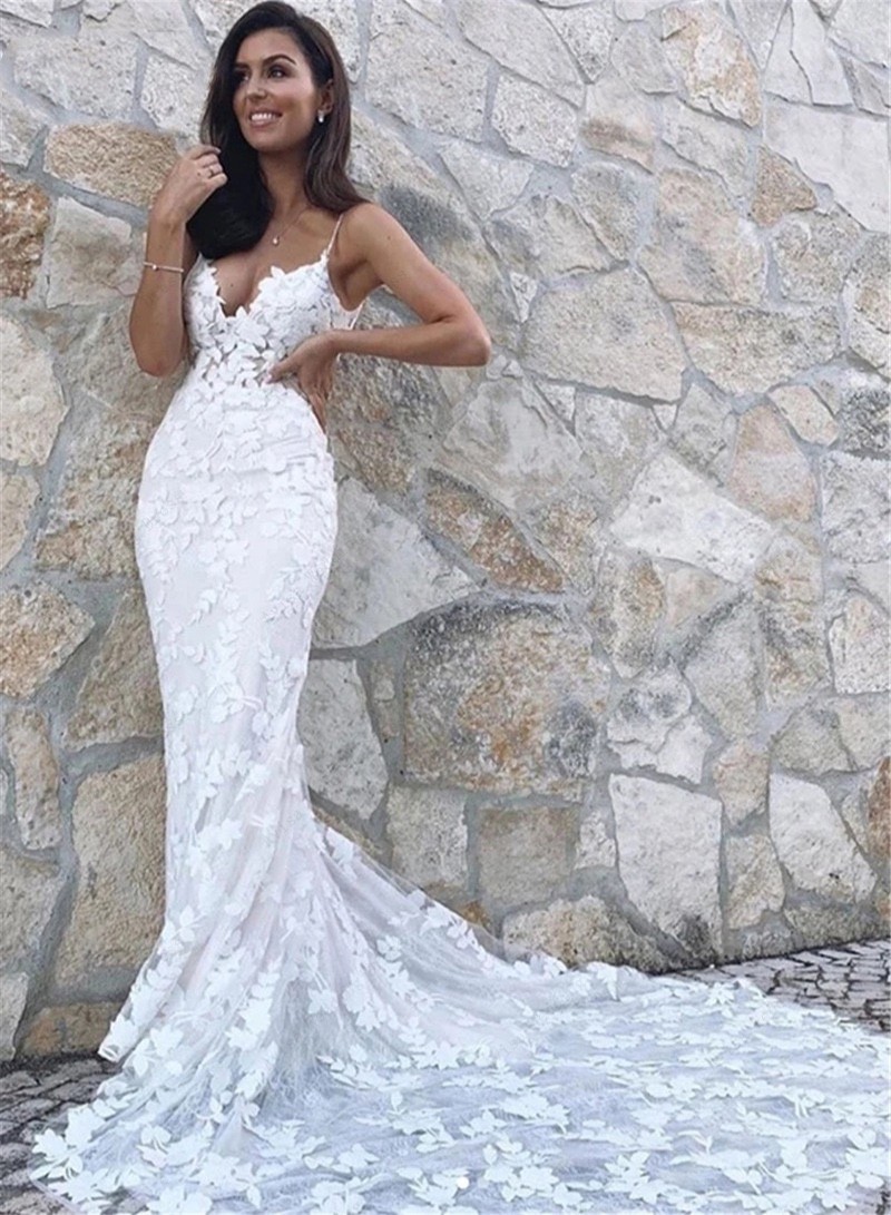 Boho Backless Spaghetti Strap Lace V Neck Mermaid Bridal Gown Wedding Dress