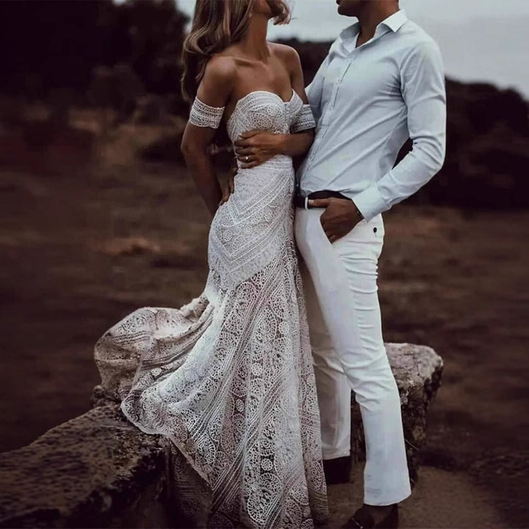 Strapless White Minimalist Wedding Dress Slim Sexy Fishtail Gown Outdoor Wedding