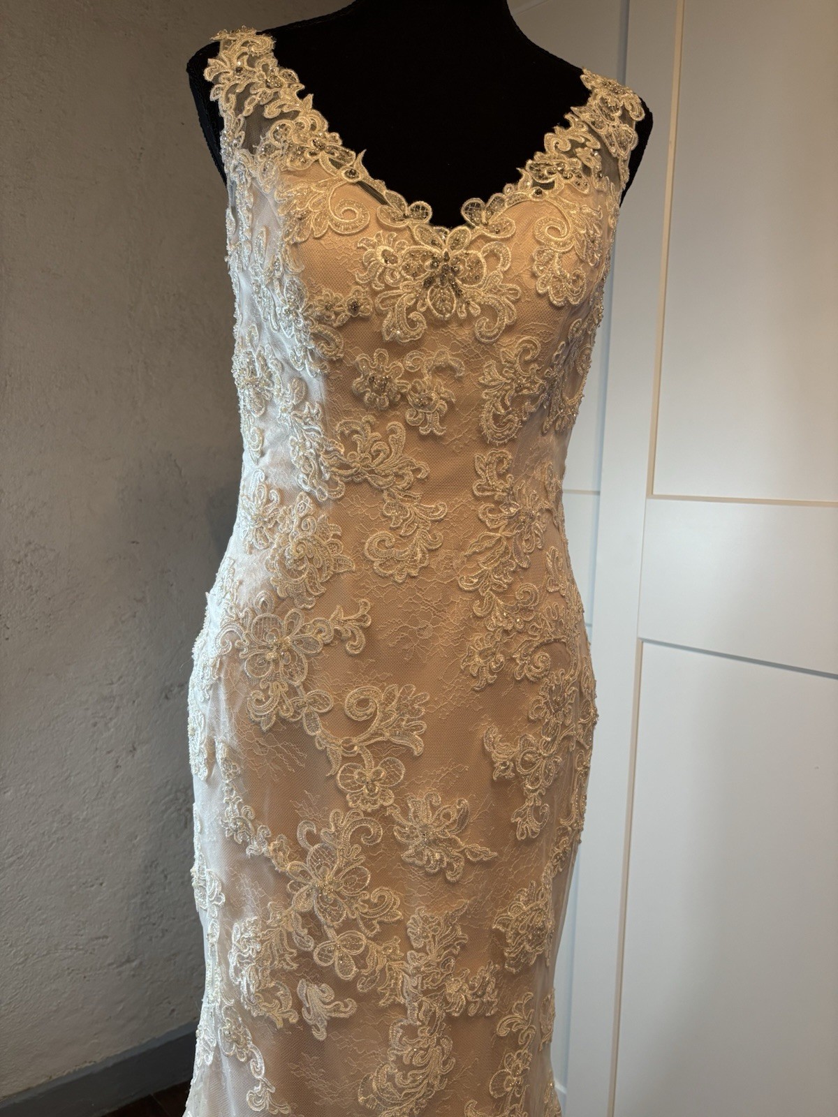 Casablanca Bridal 2228 Belladonna Lace Wedding Dress Size 10 Ivory