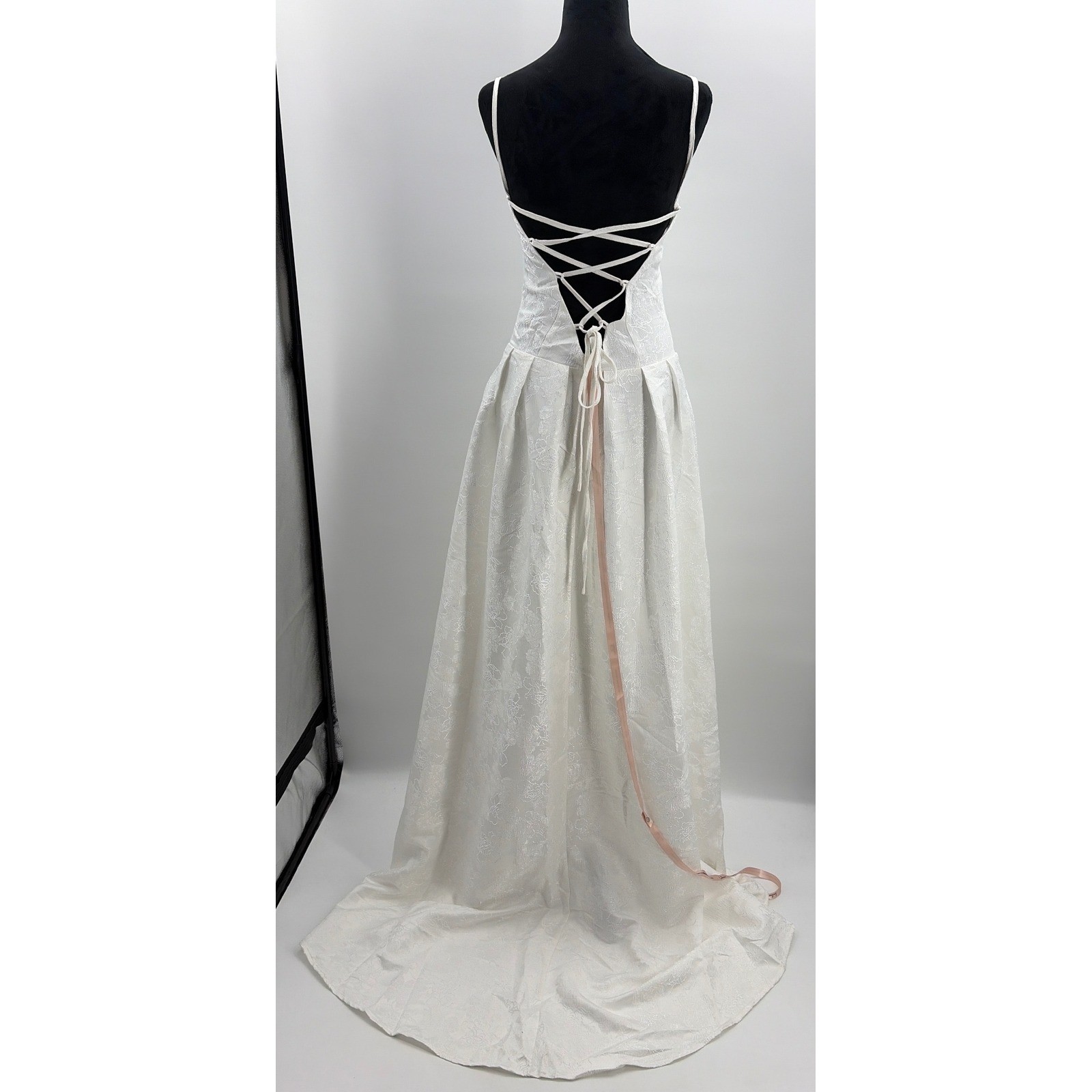 Lulus Arabella White Jacquard Basque Waist Maxi Dress Lace Up Back Womens M NEW