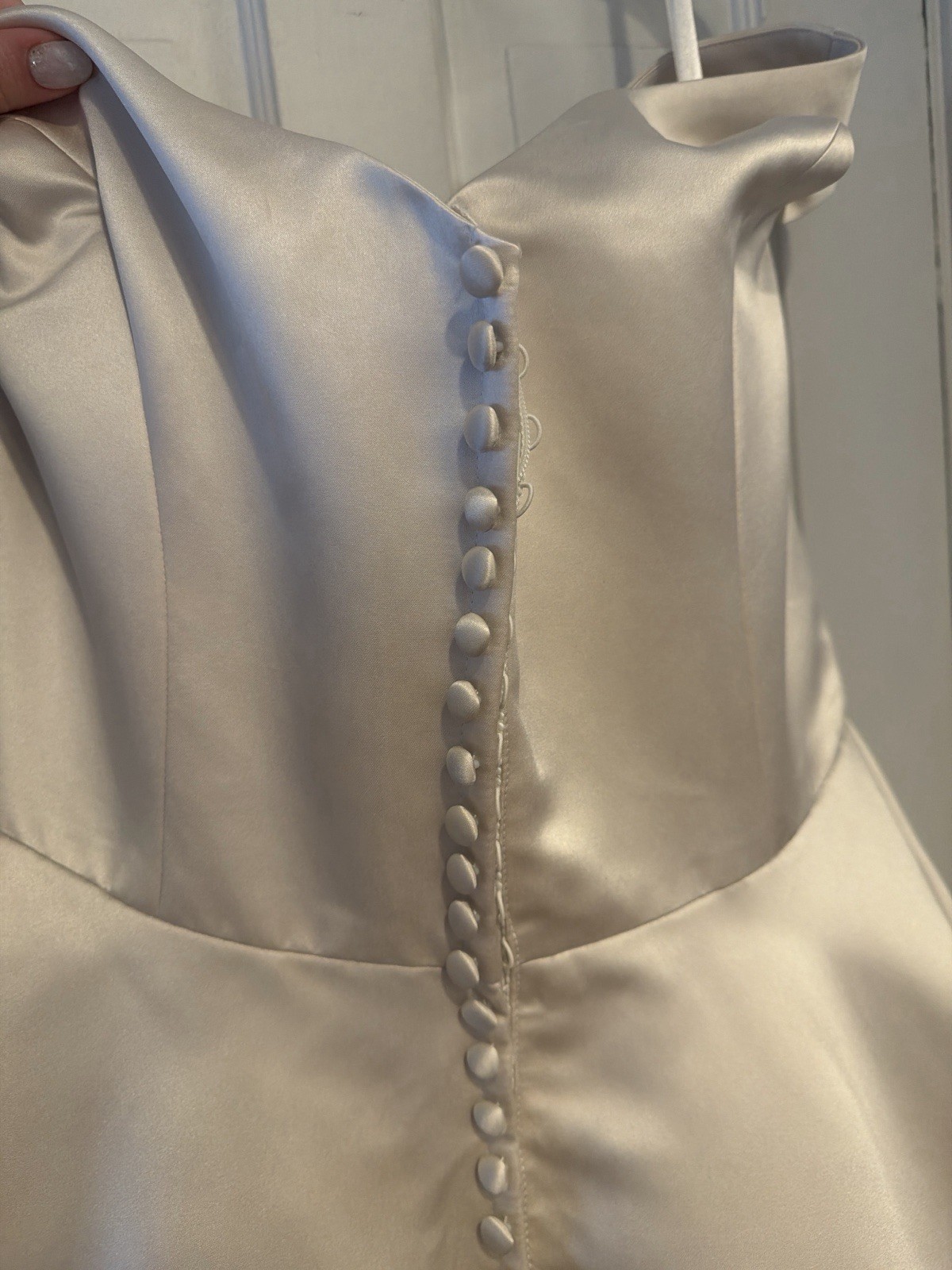Oyster Satin Ball Gown Wedding Dress Sleeveless Size 16 Train Buttons