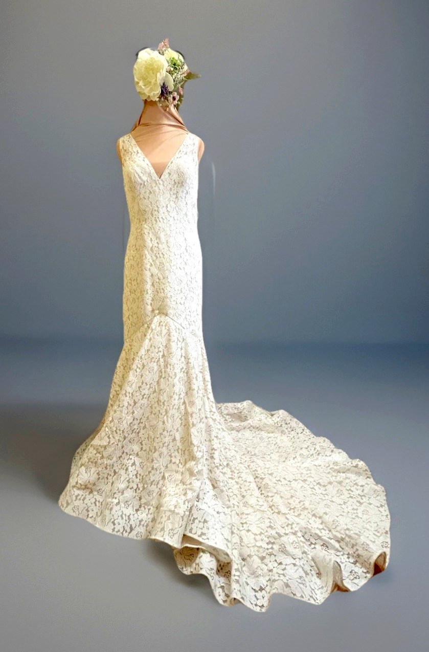 Pronovias Mosaico Wedding Dress Off White Size 12 US