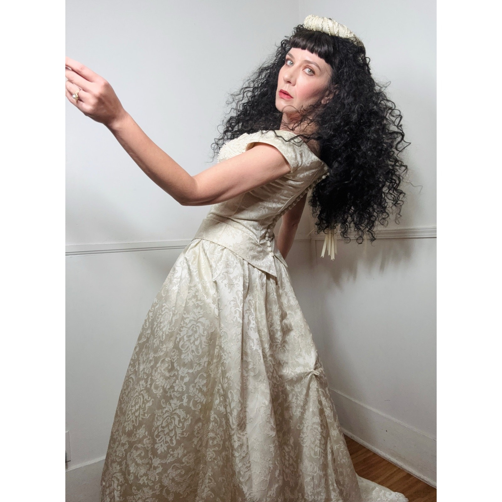1990s Vintage Cream and Gold Jacquard Princess Bridal Gown by Jessica McClintock