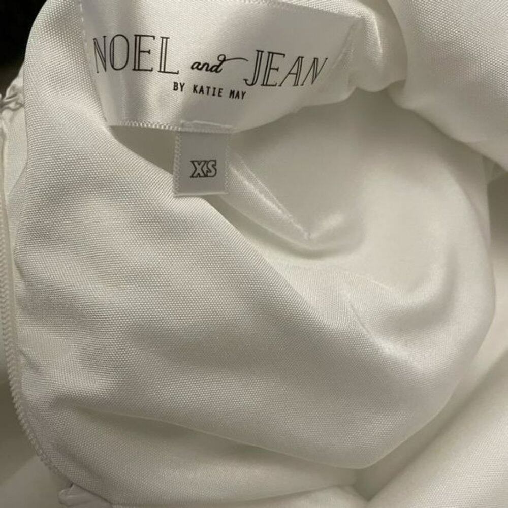 Noel and Jean By Katie May Sophisticate Trumpet Wedding Dress XS Retails 995