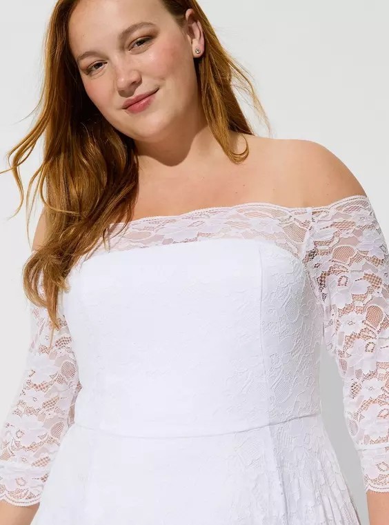 Torrid Ever After White Lace Off-Shoulder A-Line Wedding Dress Size 14 1X