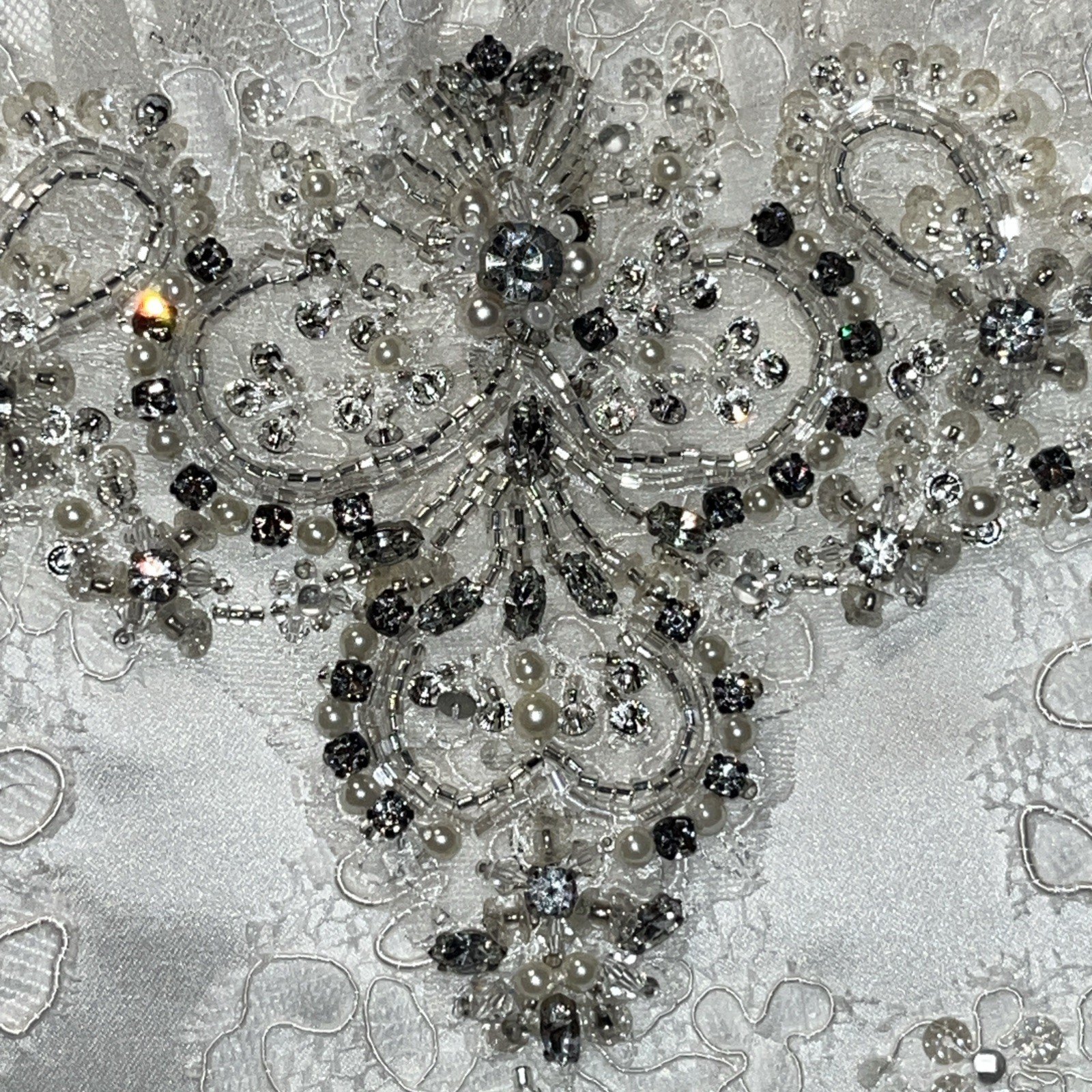 Elegant Wedding Dress With Train By Venus Lace & Rhinestone Size 10 Ivory Silver