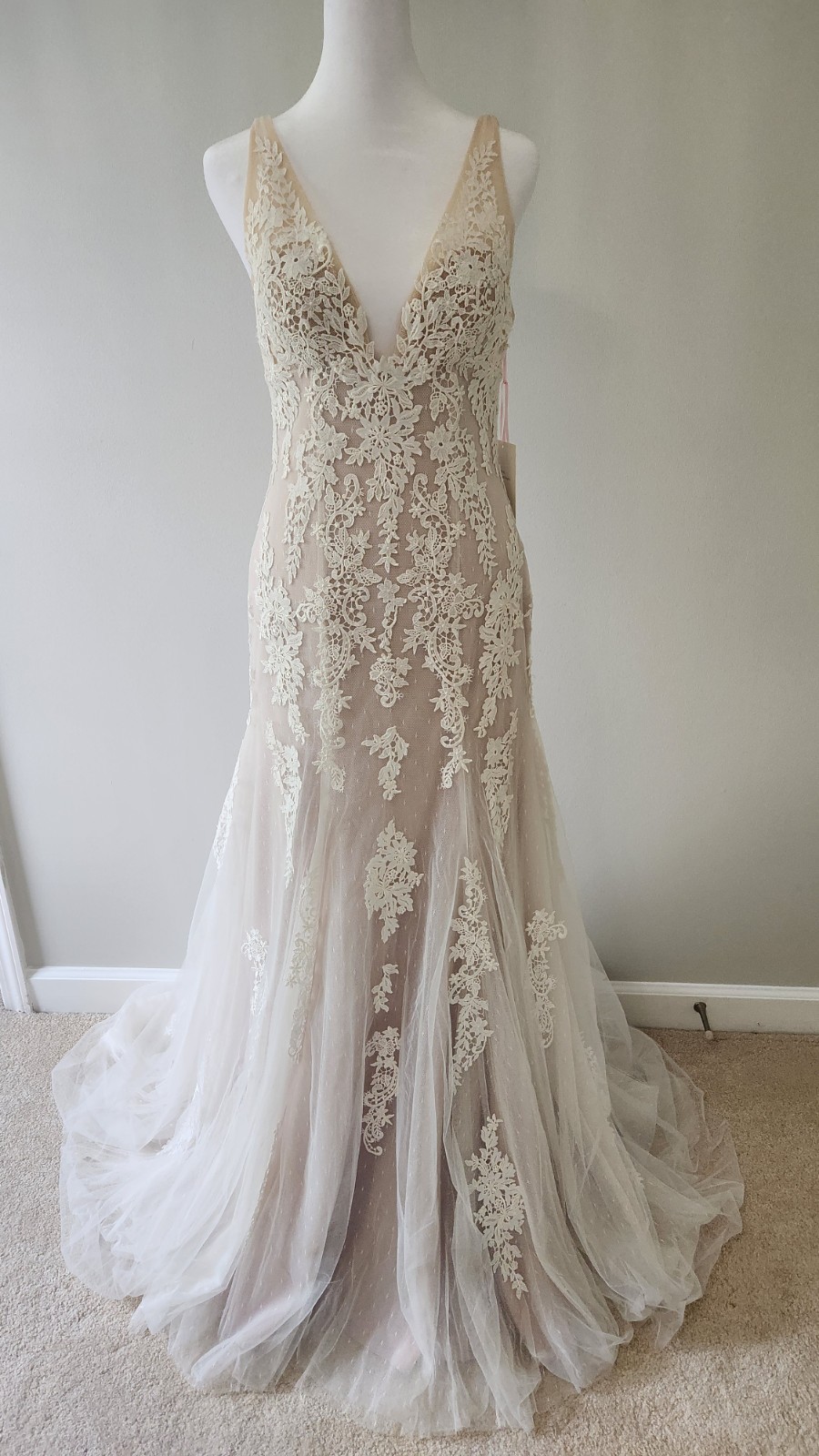 NEW Retail $1700 Willowby by Watters Kalie Lace Ivory/Blush Wedding Dress Size 2