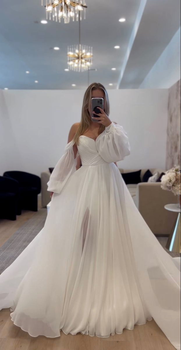 Off the Shoulder Wedding Dresses Side Slit Long Sleeves White Ivory Bridal Gowns