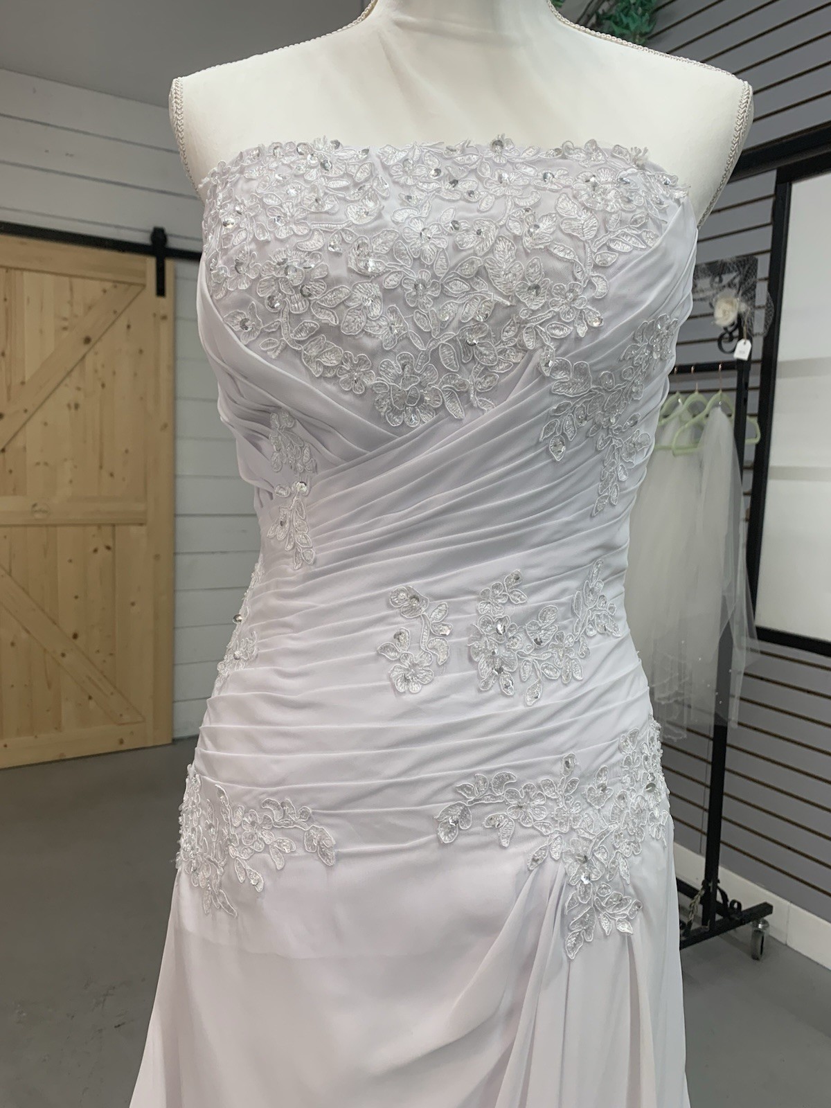 JJ’s House White Strapless Corseted A-Line Chiffon Lace Wedding Dress Size 8