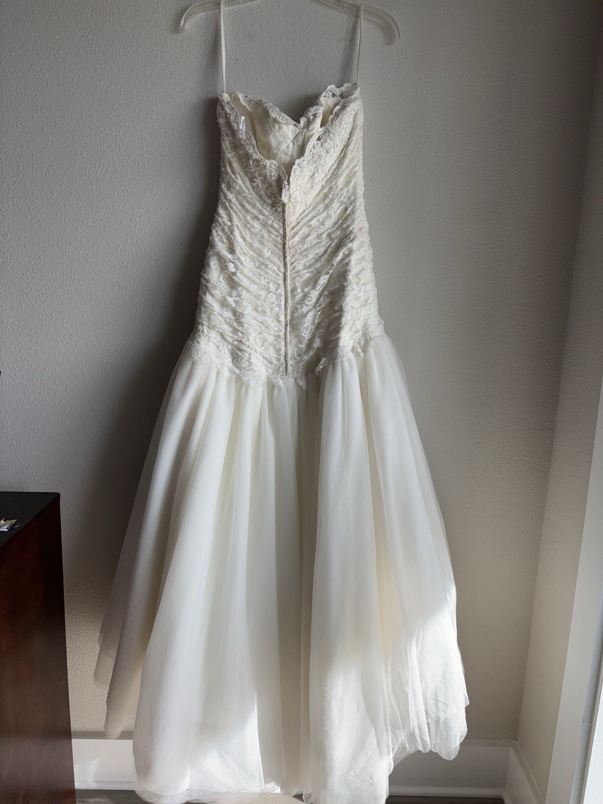 Mikaella 1502 Off White Wedding Dress Size 10
