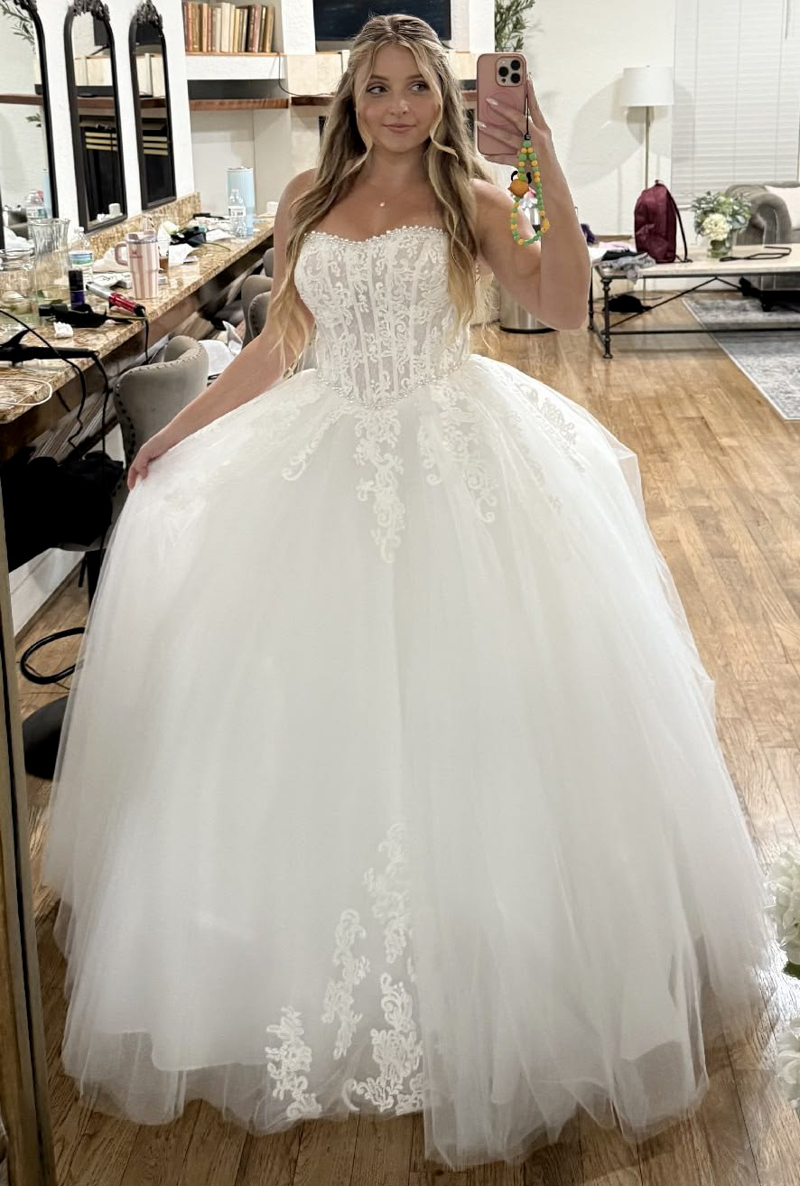 Fairy Wedding Dresses Strapless Lace White Ivory Sweep Train Bridal Gowns