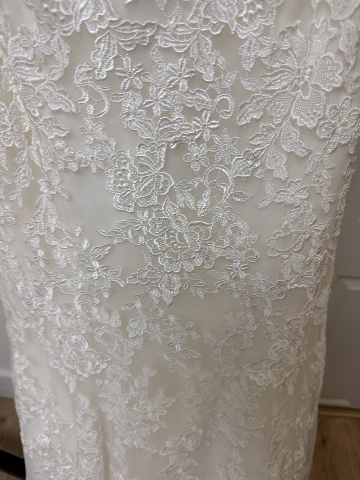 Vintage Morilee Size 8 Ivory Fit, And Flare Wedding Gown ￼
