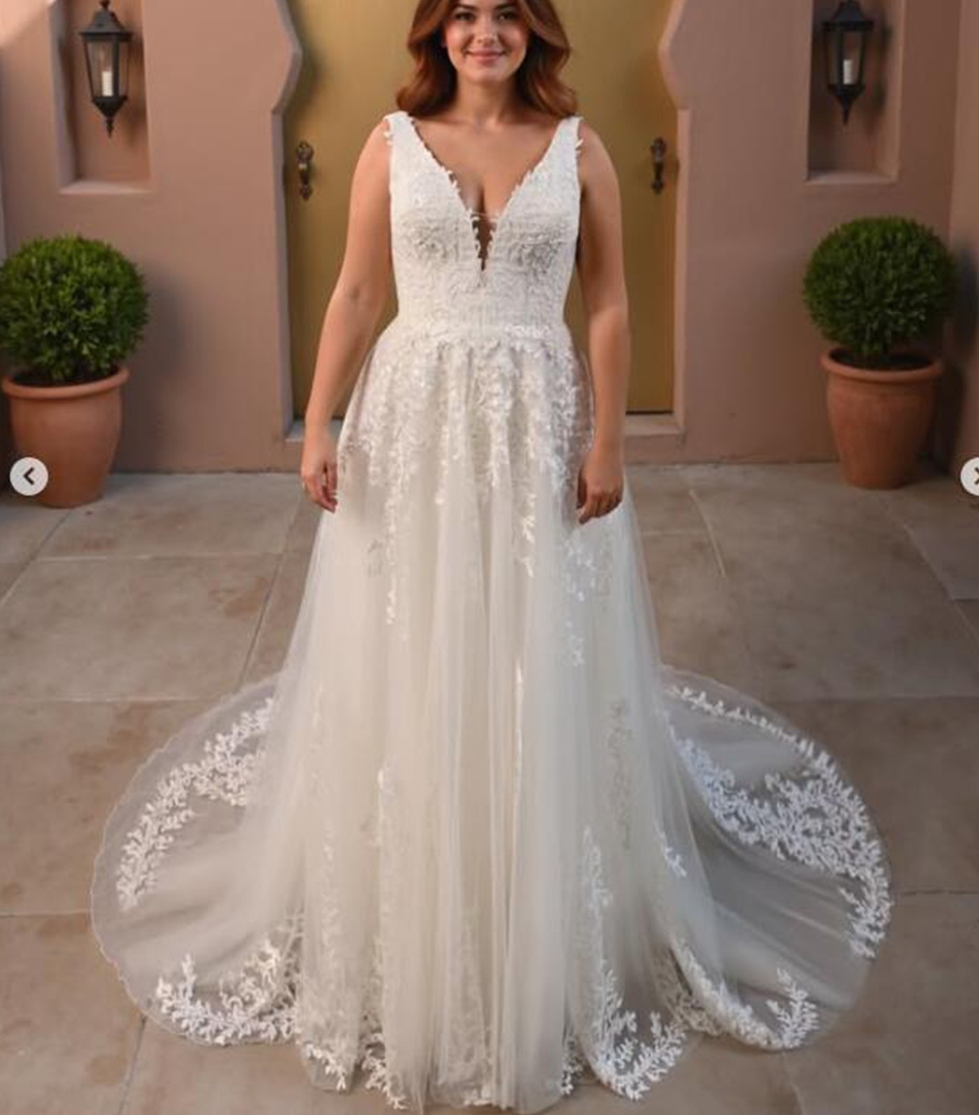Simple Lace Leaf Wedding Dress 32-60 Strappy Ivory Buttons N.Measurement Plus Size
