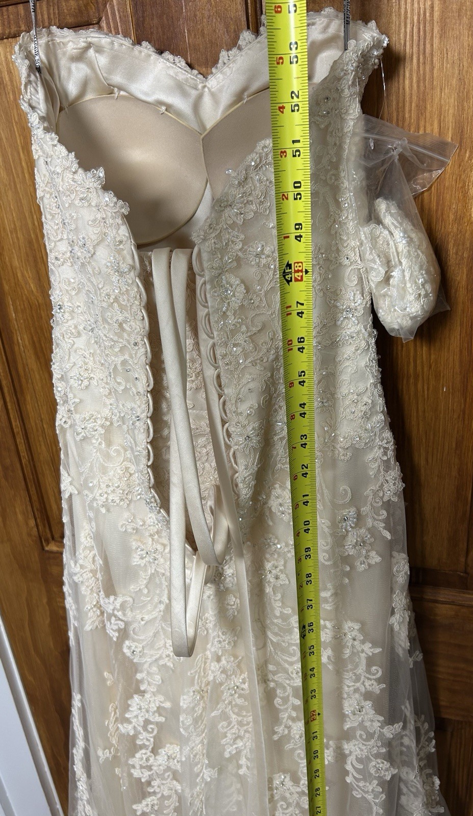 Maggie Sottero Emma Wedding Dress Size 6 Ivory Corset Detachable Cap Sleeves