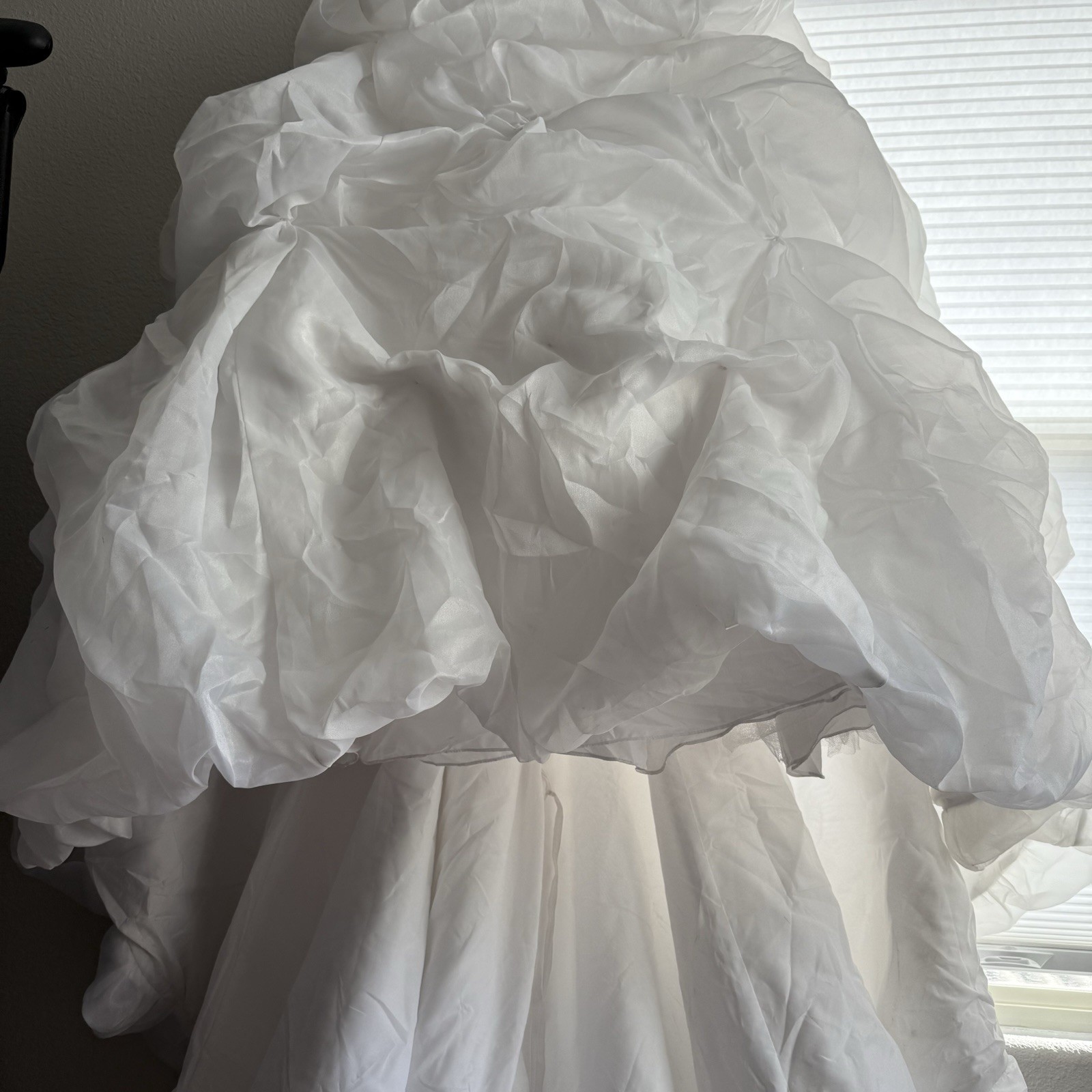 Allure Bridal Strapless Sweetheart Wedding Dress Chapel Train Satin Organza 8326