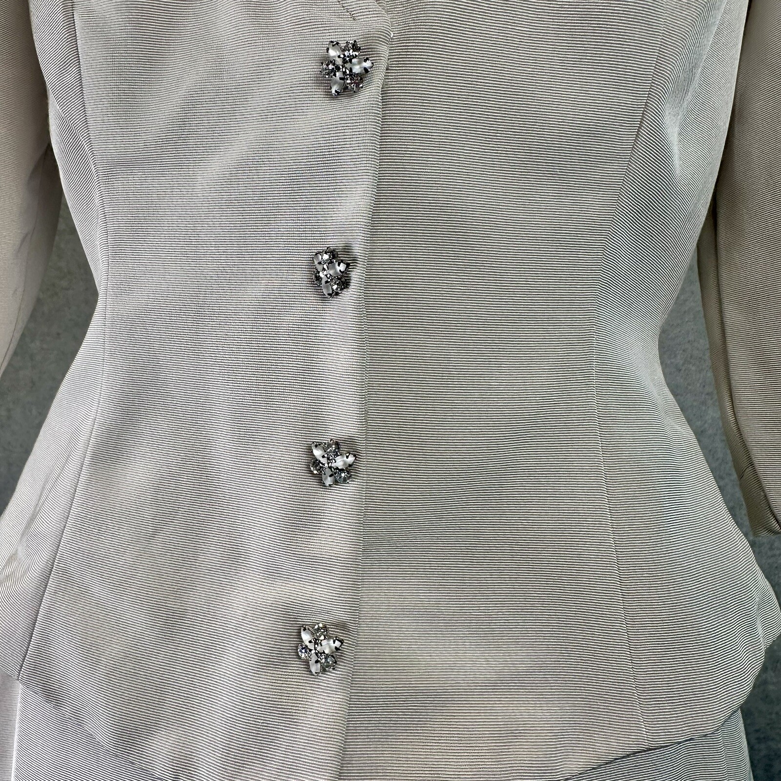 Vintage Formal Wedding Two 2-Piece Watters & Watters Modern Size 8 Ivory Satin
