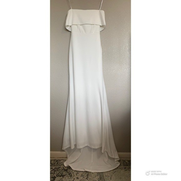 Lulus Small Exceptional Romance White Off-The-Shoulder Mermaid Wedding Dress NWT