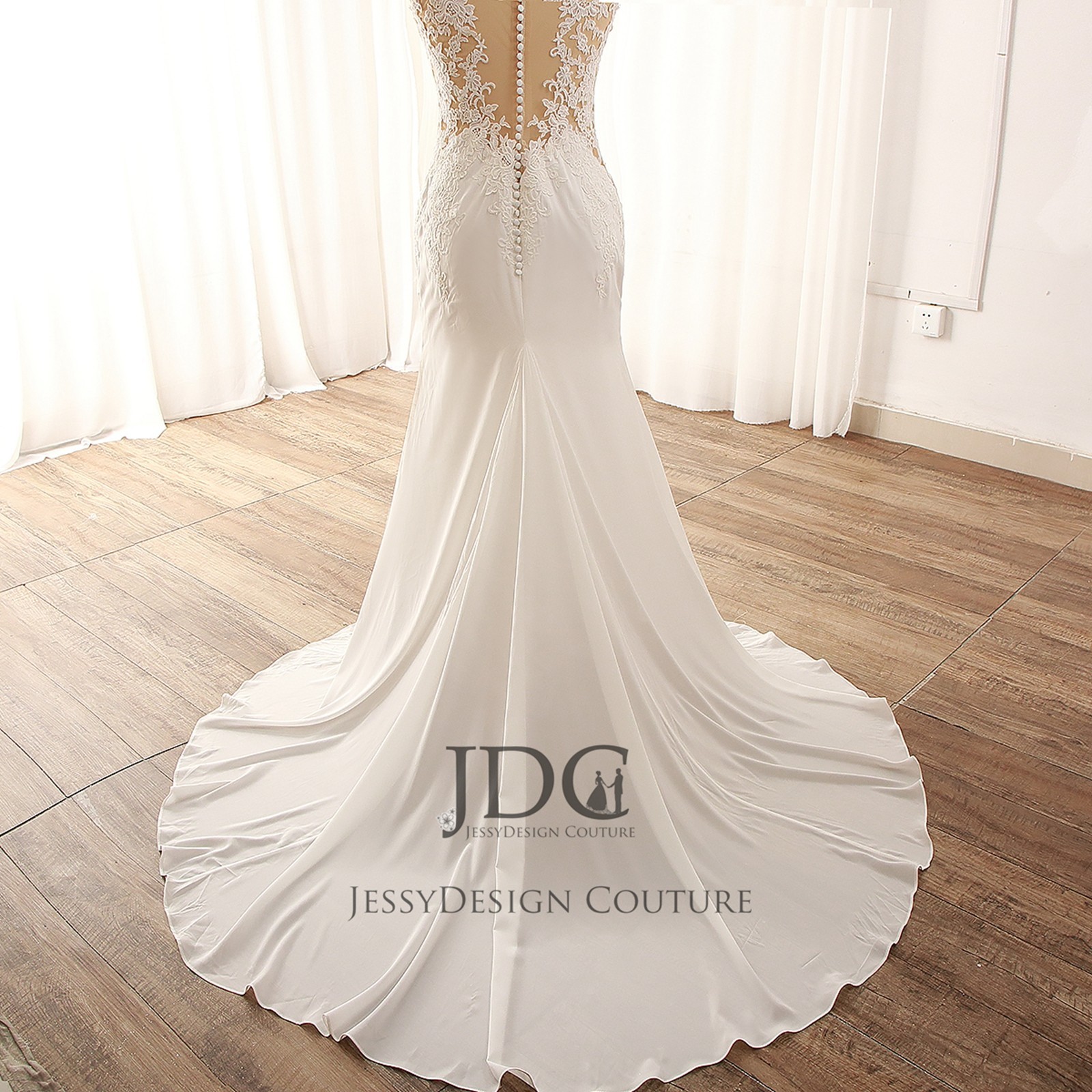 Summer fit flare crepe mermaid wedding dress wedding dress with tulle train