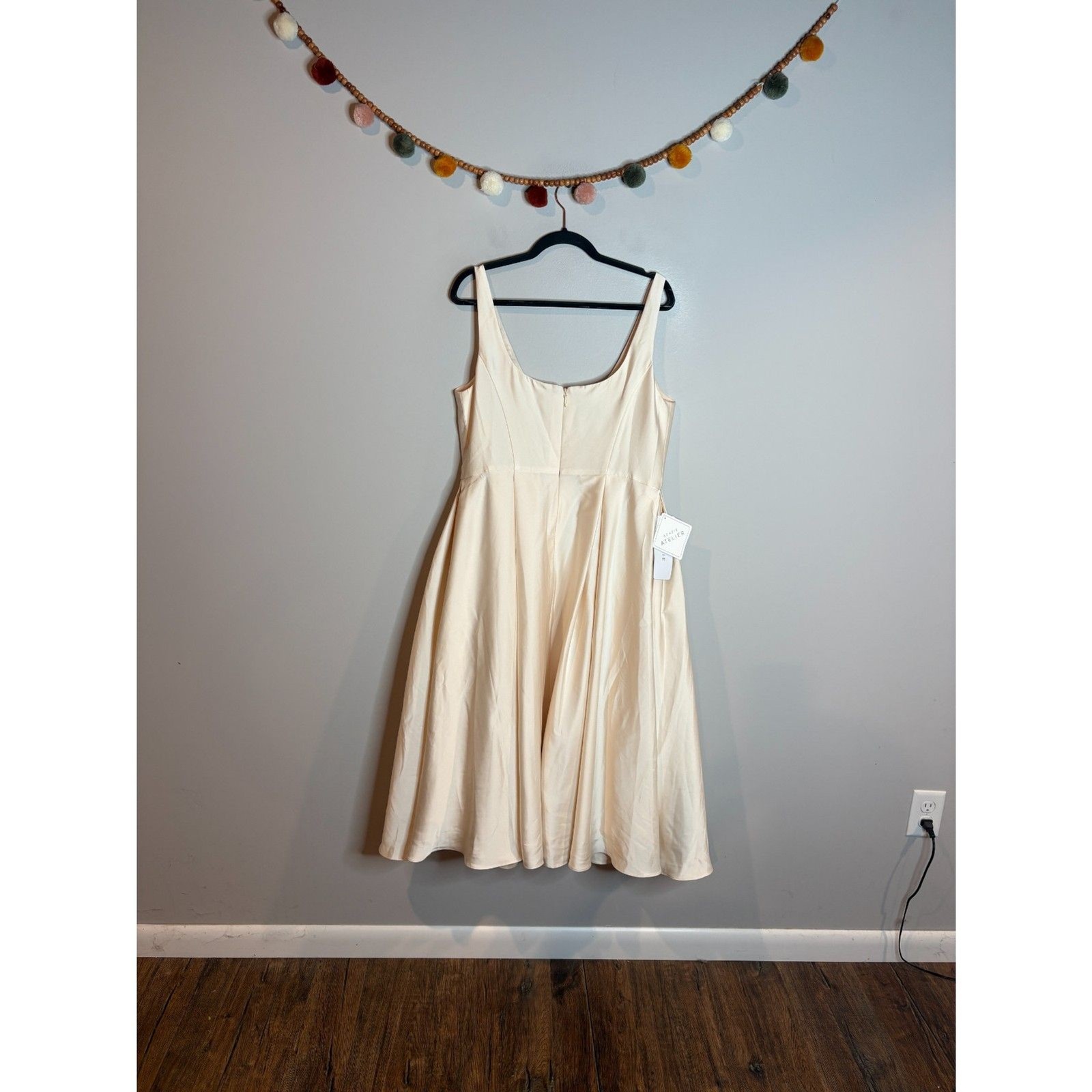 NWT Azazie Atelier Olivia Cream Pleated Midi Dress