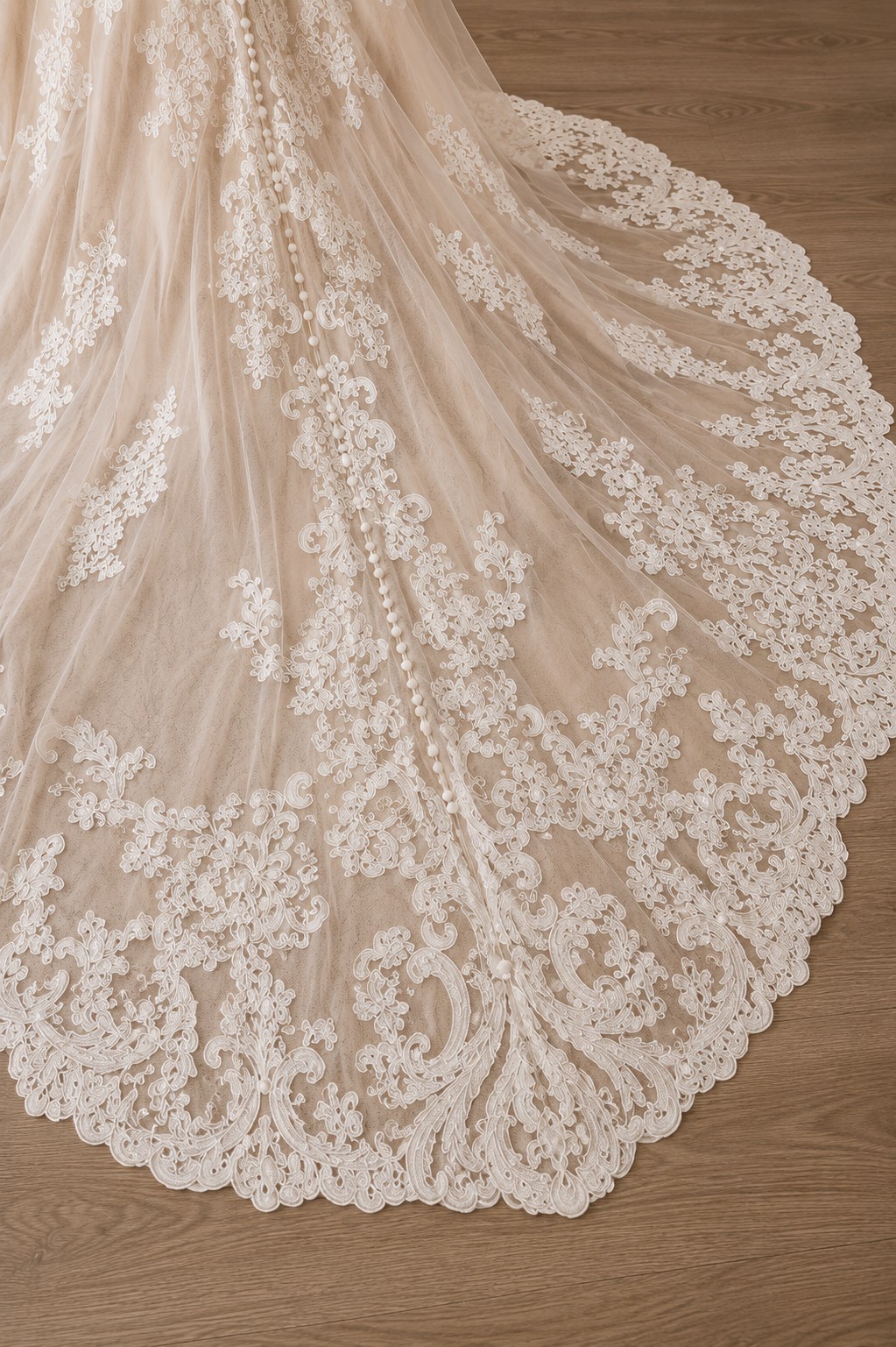 Allure Bridals 9615L Lace Wedding Dress Size 16 Almond Champagne Ivory Open Back