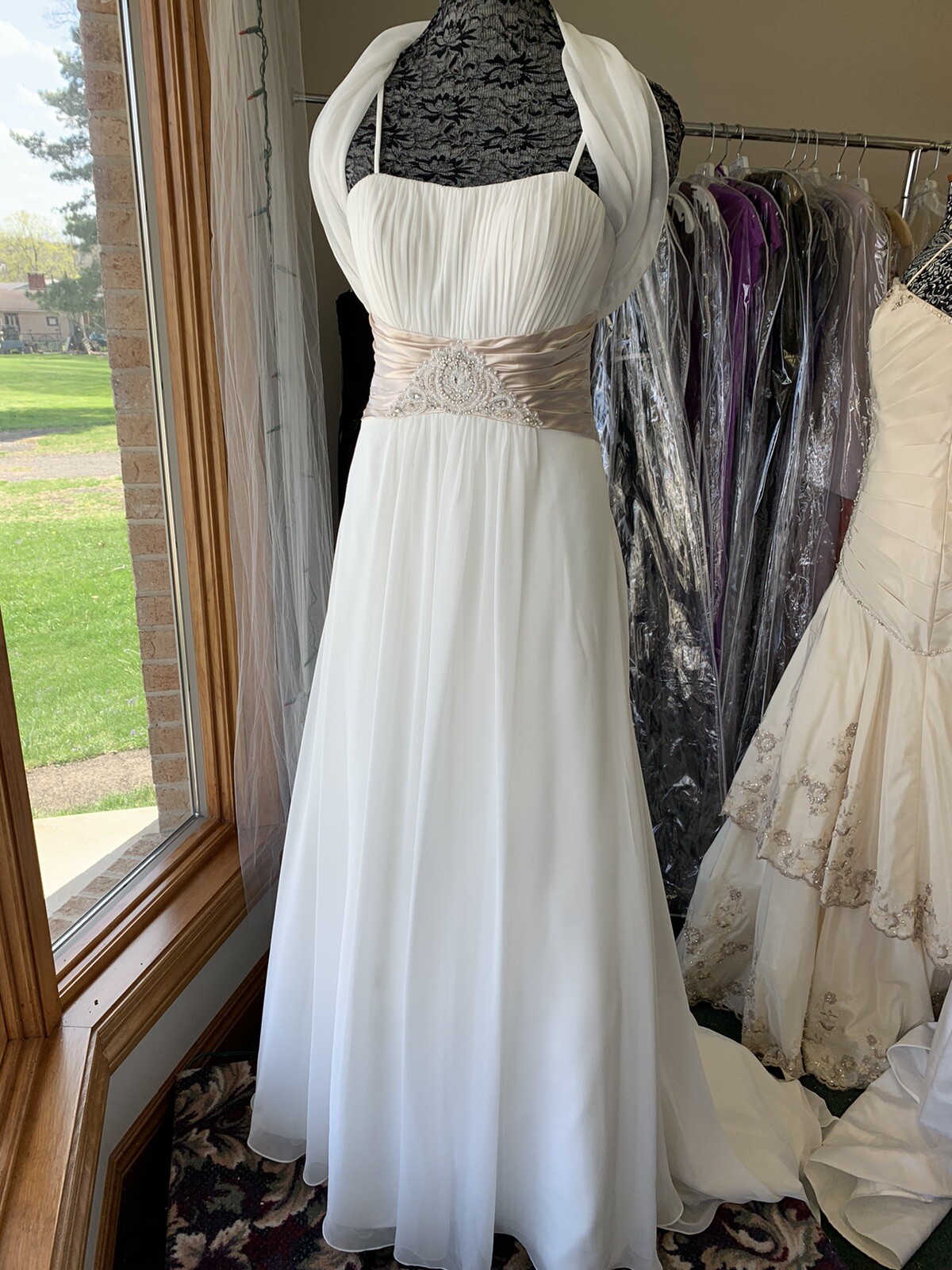 Venus Bridal Pallas Athena Pa9990 NWT size 8 Wedding Gown – Sample Gown Sale