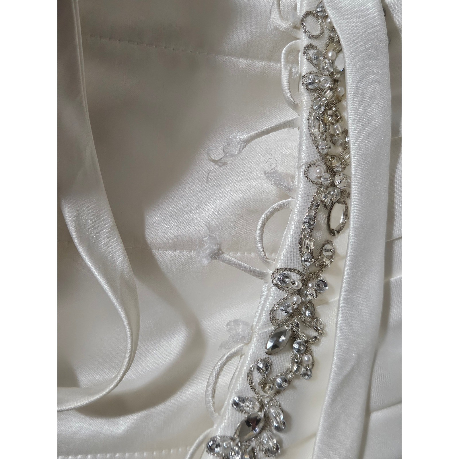 Allure Bridals Wedding Dress Women 6 Ivory DWS Ruched Crystal Floral 8817