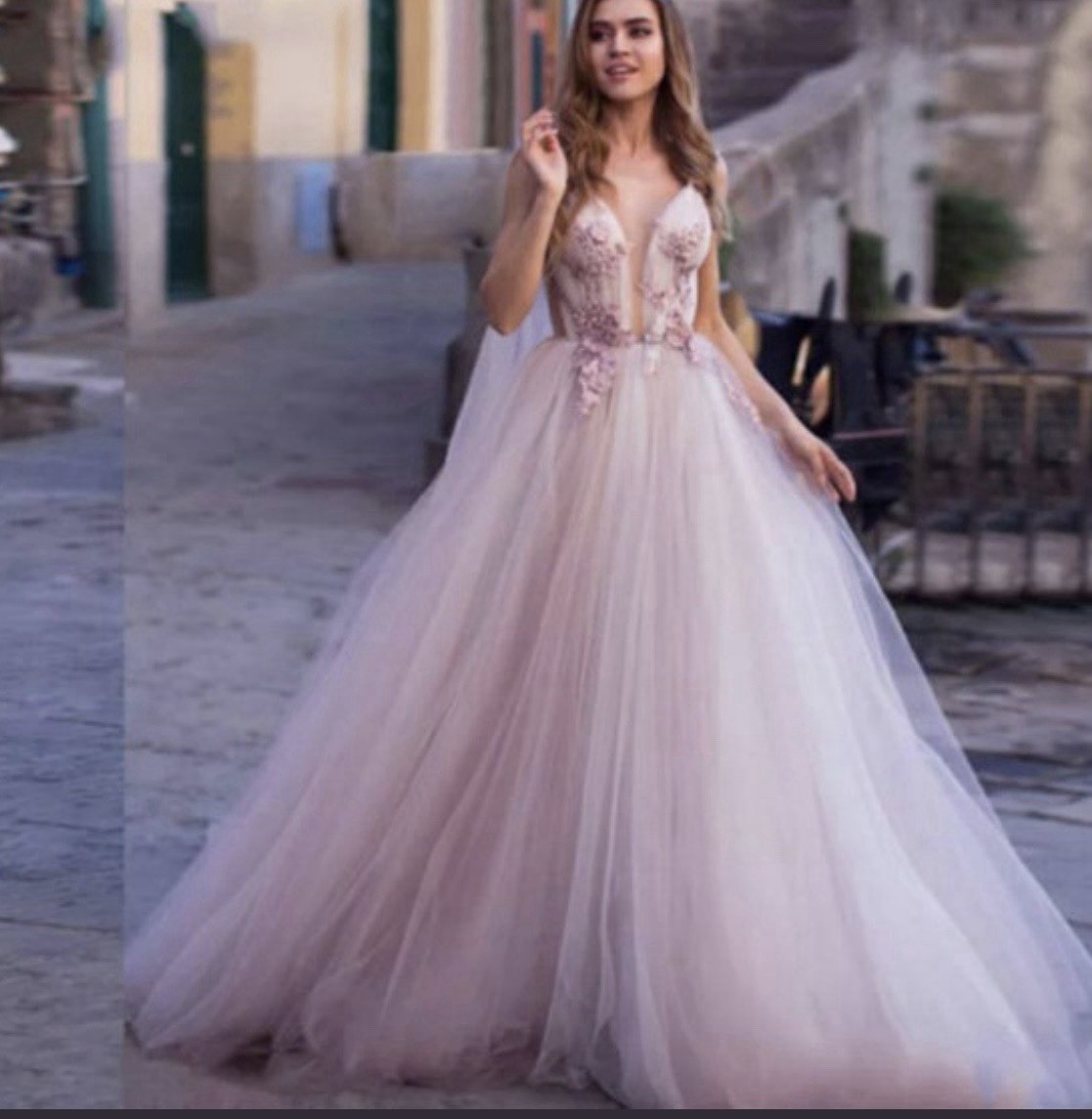 Sexy Boho Wedding Dress ALine Plunging Neck Floral Lace Light Purple Lilac Beach