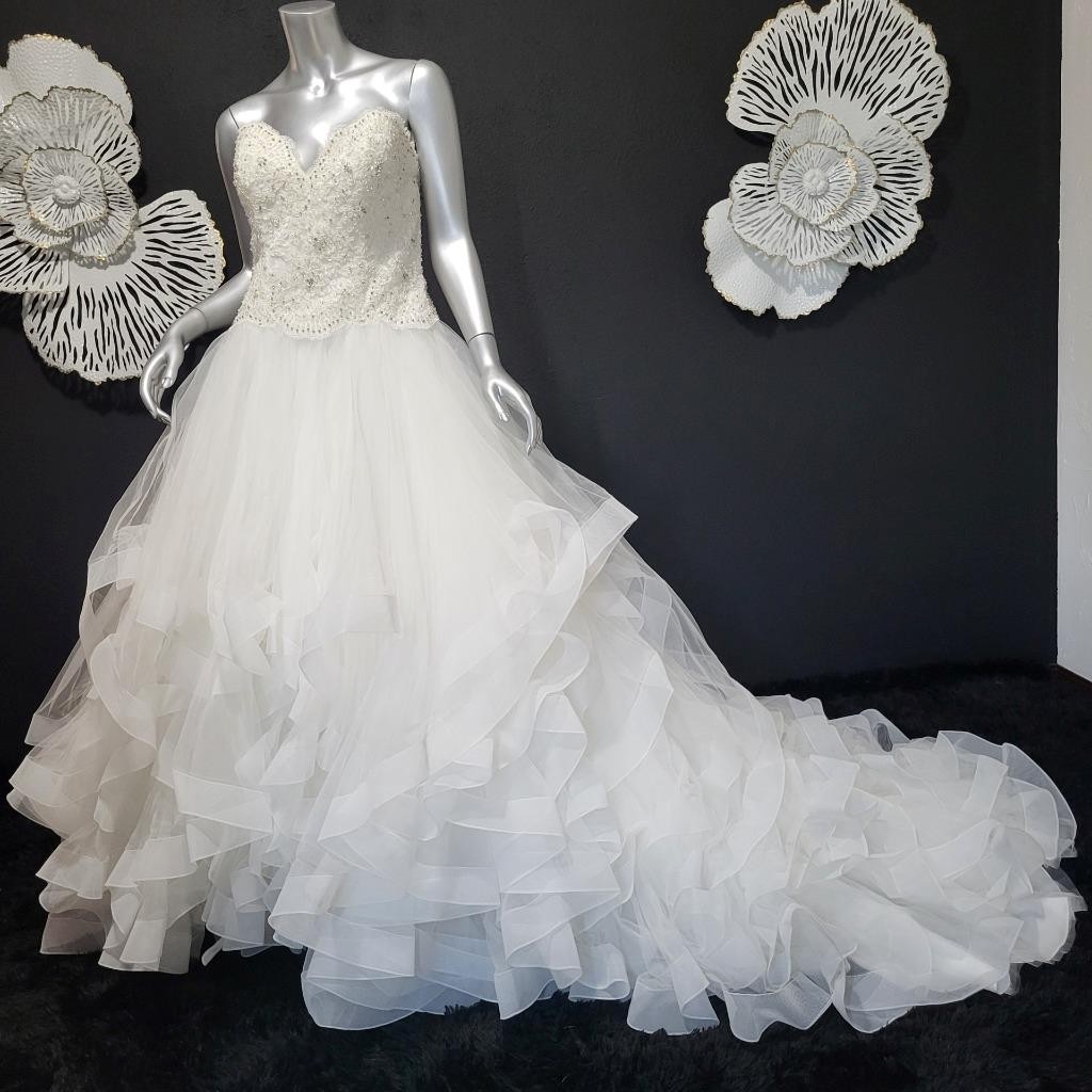 NWT~$2250~MORILEE~6/8~IVORY EMBELLISHED STRAPLESS FIT & FLARE WEDDING DRESS