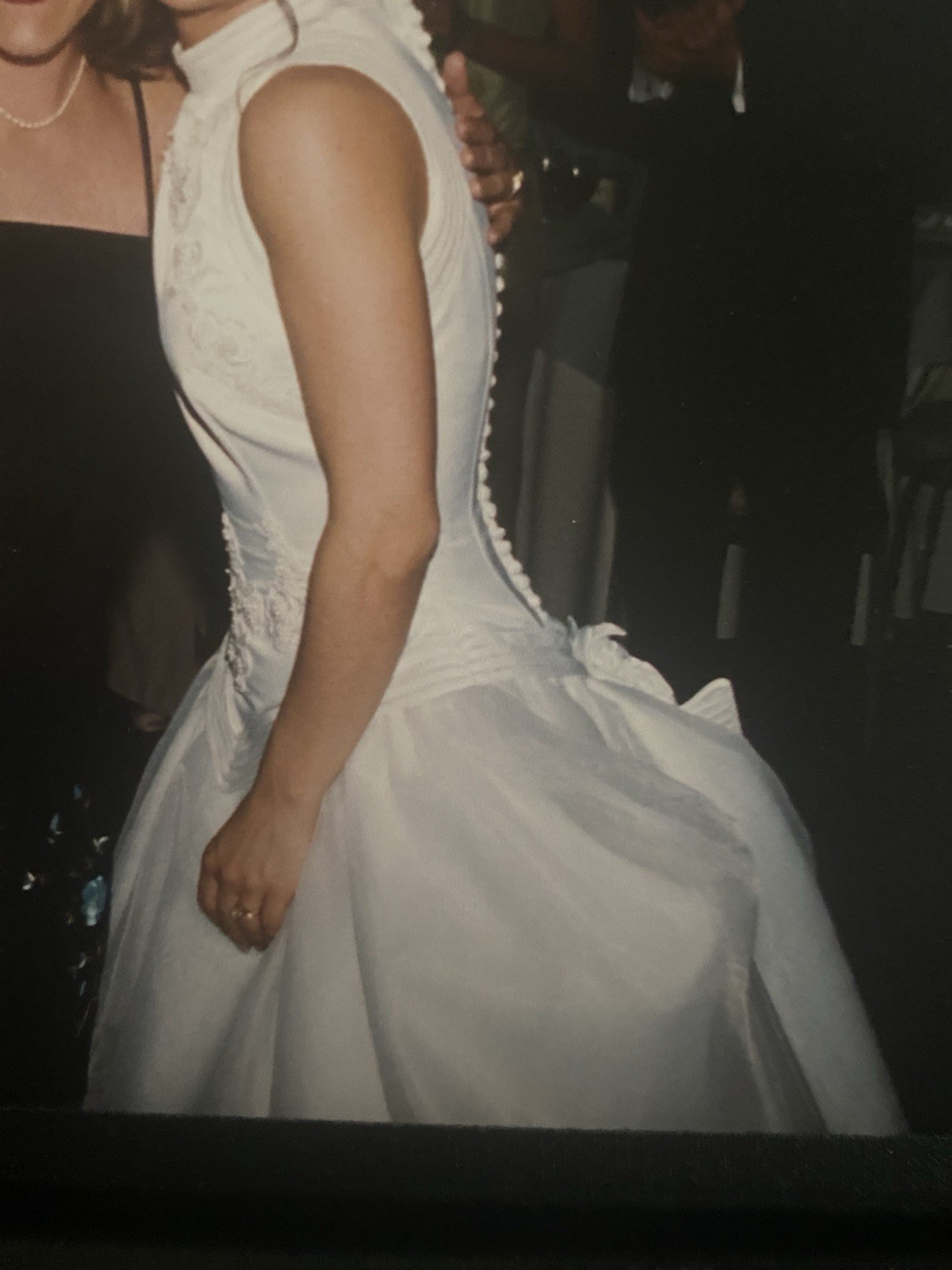 Y2K VTG Halter High Neck Wedding Dress By Forever Yours Size 8 Modern Simplicity