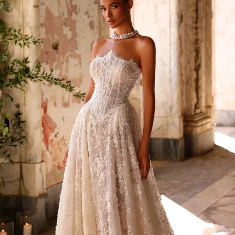 Shiny Tulle A-line Wedding Dresses Full Lace Applique with Detachable Train