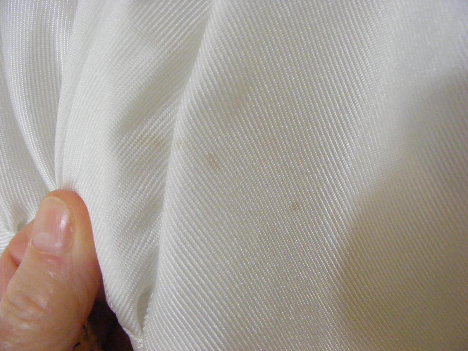 1942 WEDDING DRESS WWII BRIDAL WEAR RAYON FAILLE SWEETHEART NECKLINE LONG TRAIN