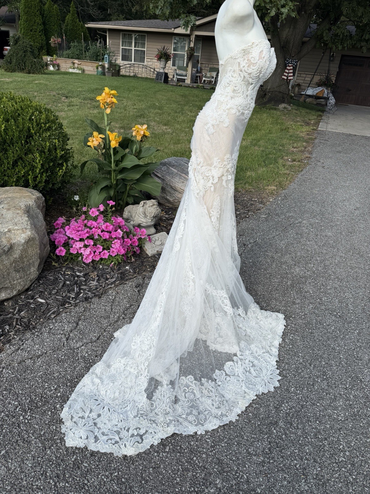 Great Martina Liana 1012 Corset Fitted Lace Bridal Wedding Dress Gown Orig $4500