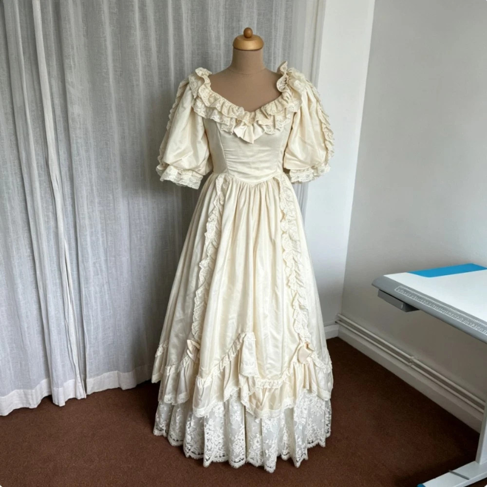 Vintage Puff Short Sleeve Wedding Dress Ruffle Satin Victorian Retro Bridal Gown