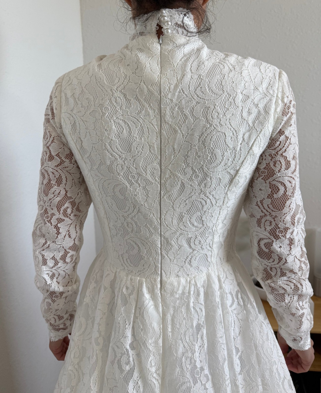 UNWORN Wedding Dress Traditional High Neck Lace Ivory Bride Women / NEW