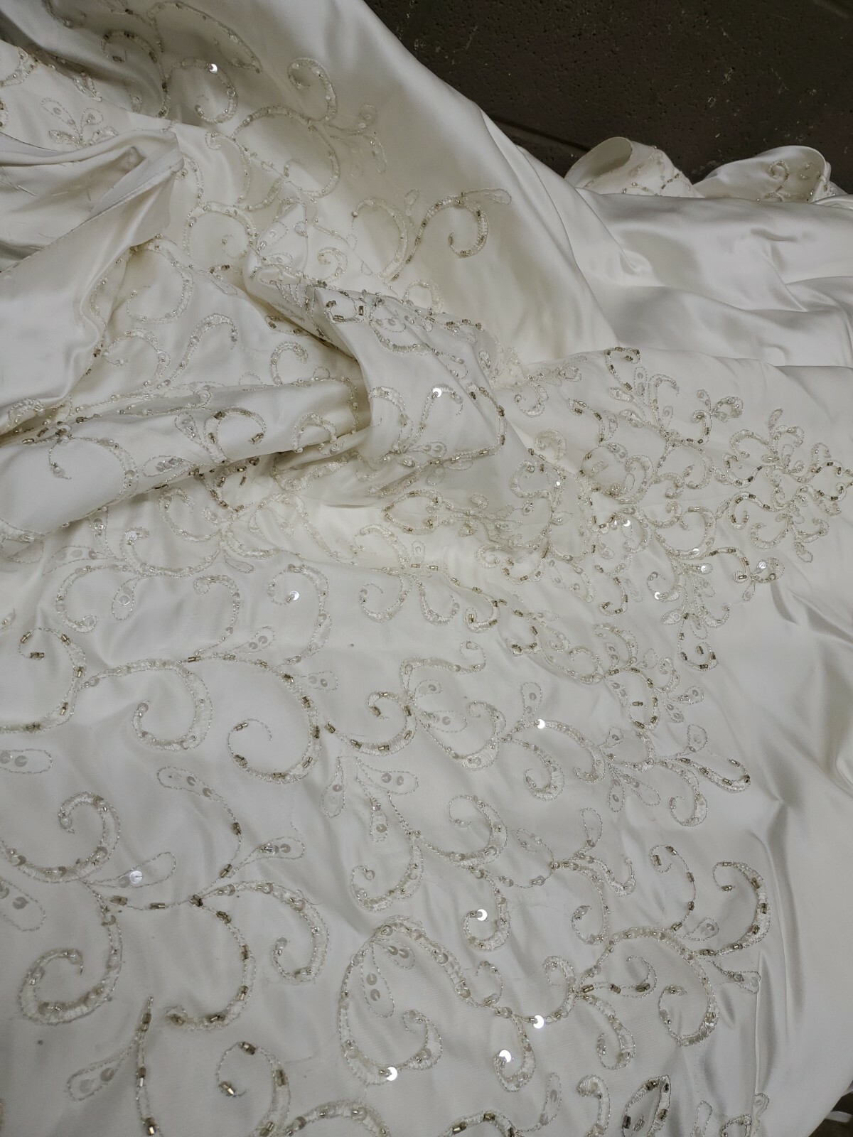 Eden Bridals White Wedding Dress Gown Beaded Strapless Size 10 (Ml)