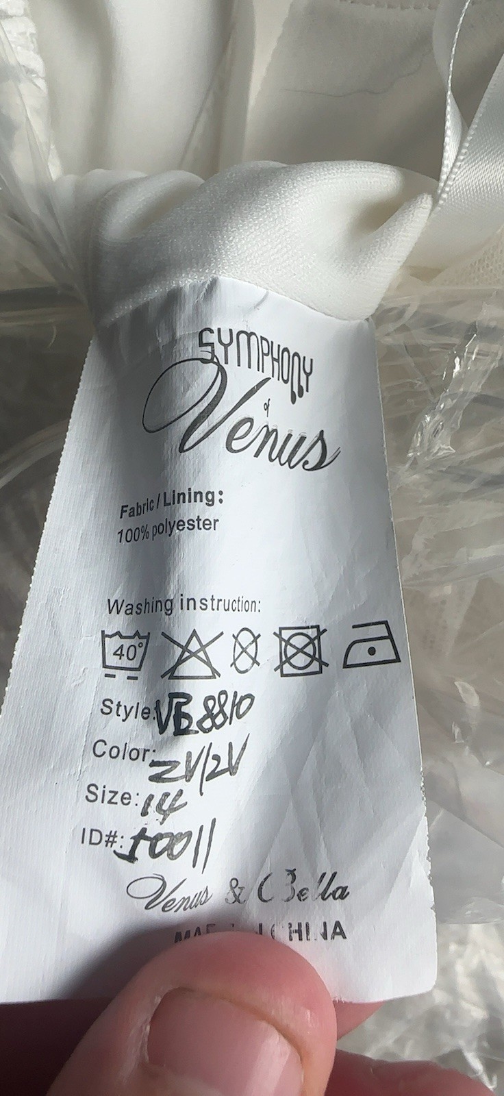 Size 14 Wedding Dress Newly Bought/ Never Worn/Never Altered