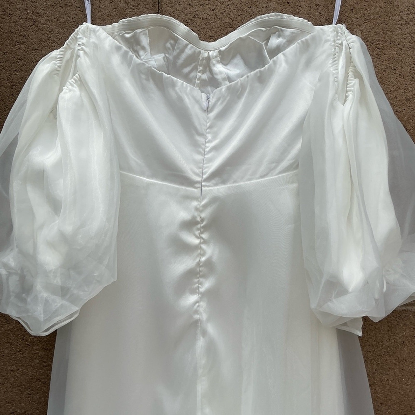 NWT Lulu’s True Excellence Bustier Off-The-Shoulder Maxi Wedding Dress Small