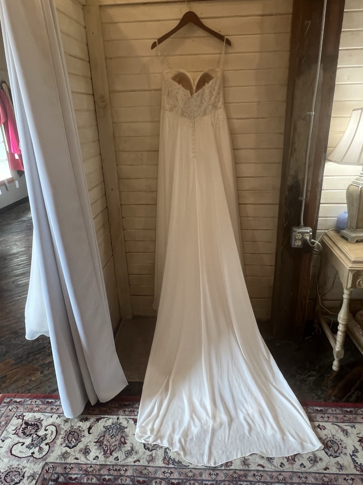 wedding dress size 14 essence of Australia, brand new, unaltered, never worn.
