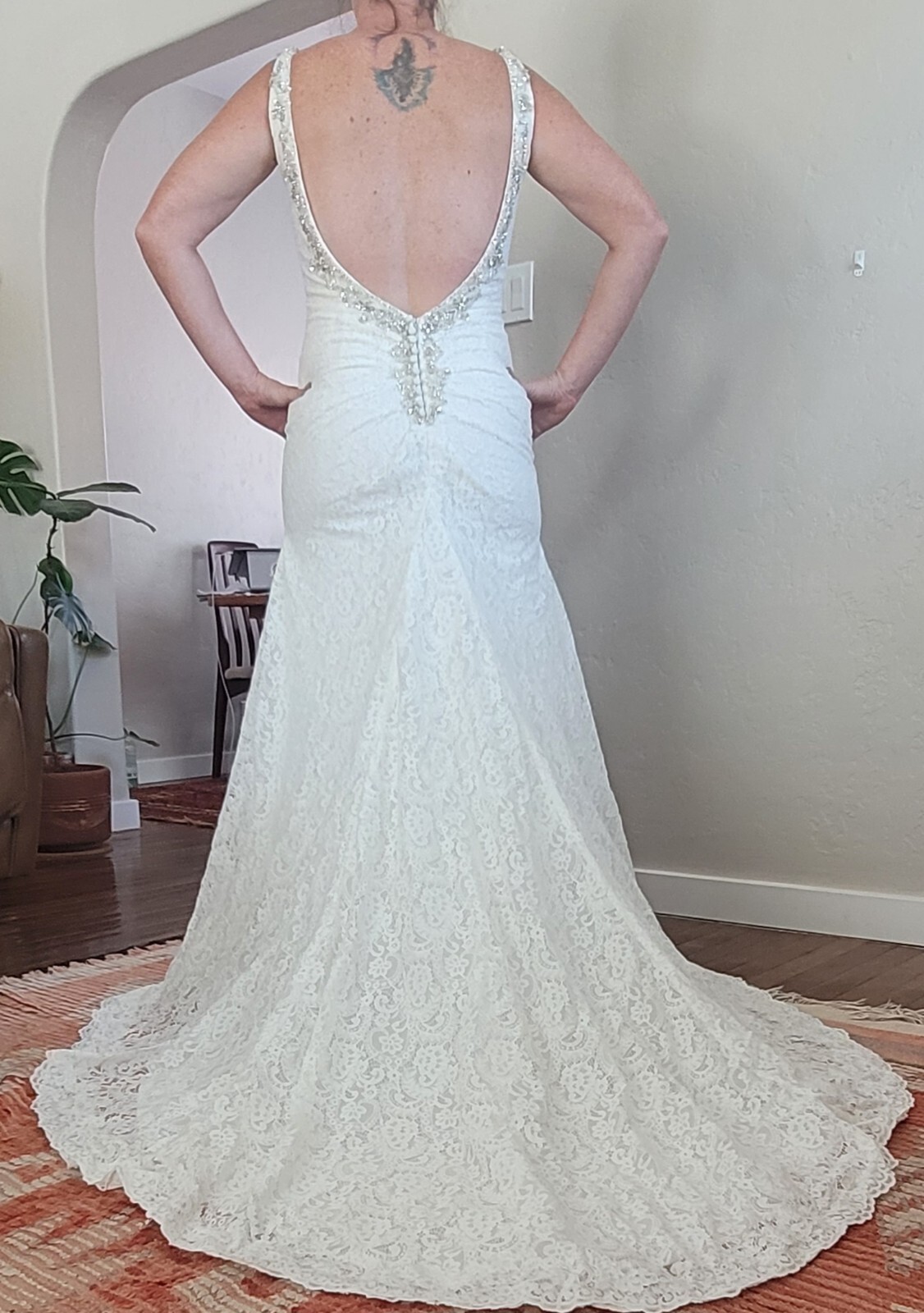 Wedding Dress Mori Lee Style 6866 Size 8 Sheath Fit, Lace, Sequins, V Back