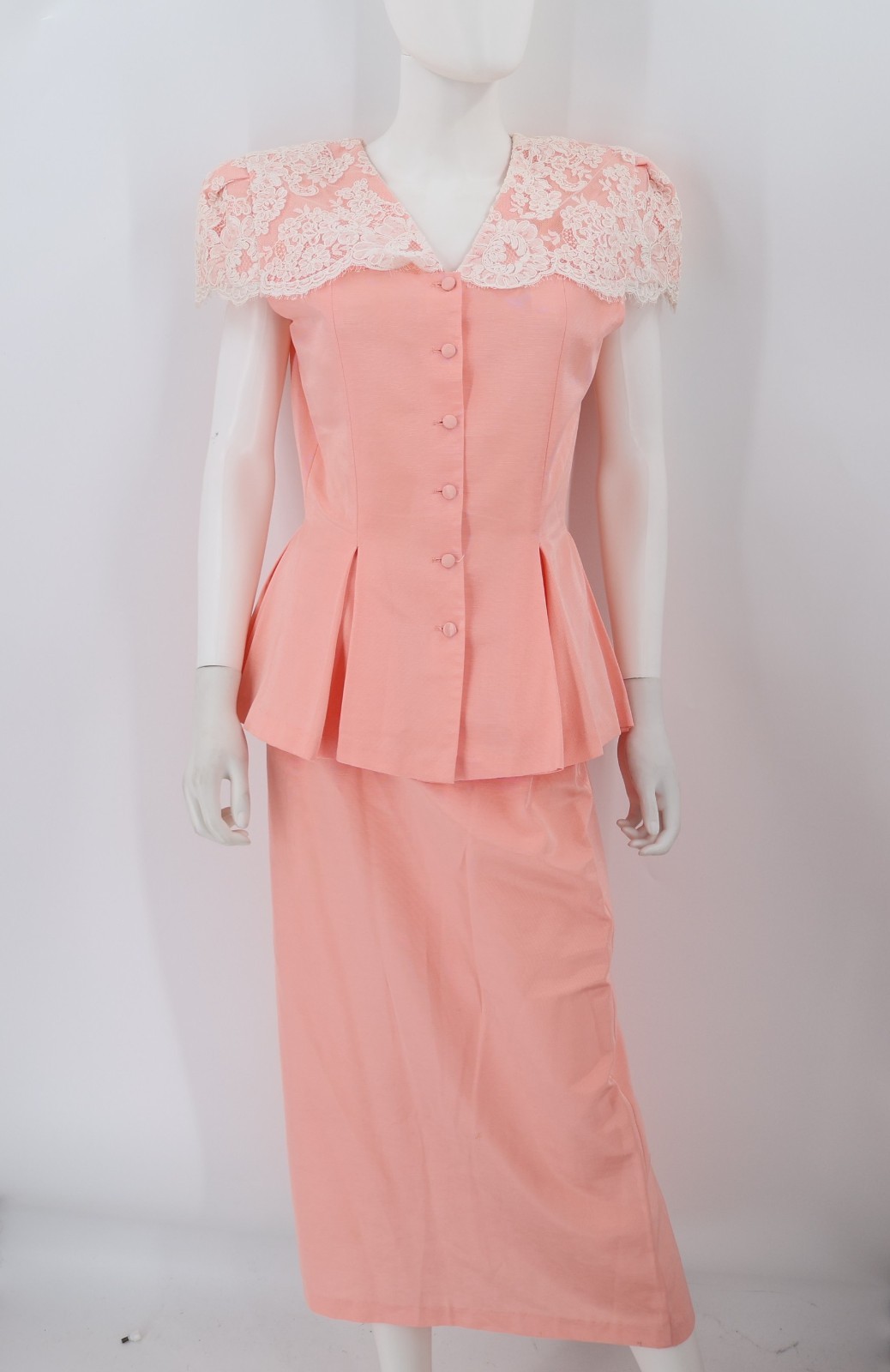 Vintage Two Piece Watters & Watters Women 10 Peach Jacket Skirt Suit